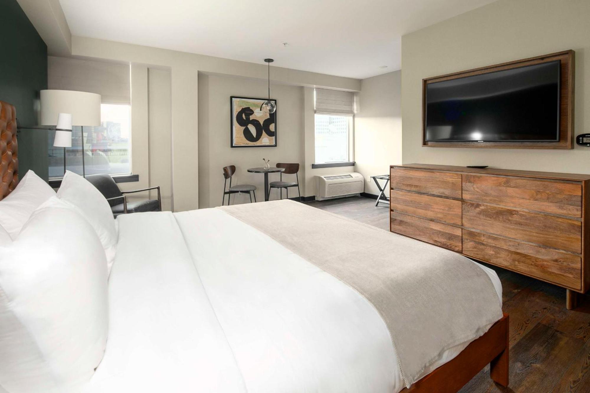 The Lloyd Stamford, Tapestry Collection By Hilton Hotel Buitenkant foto